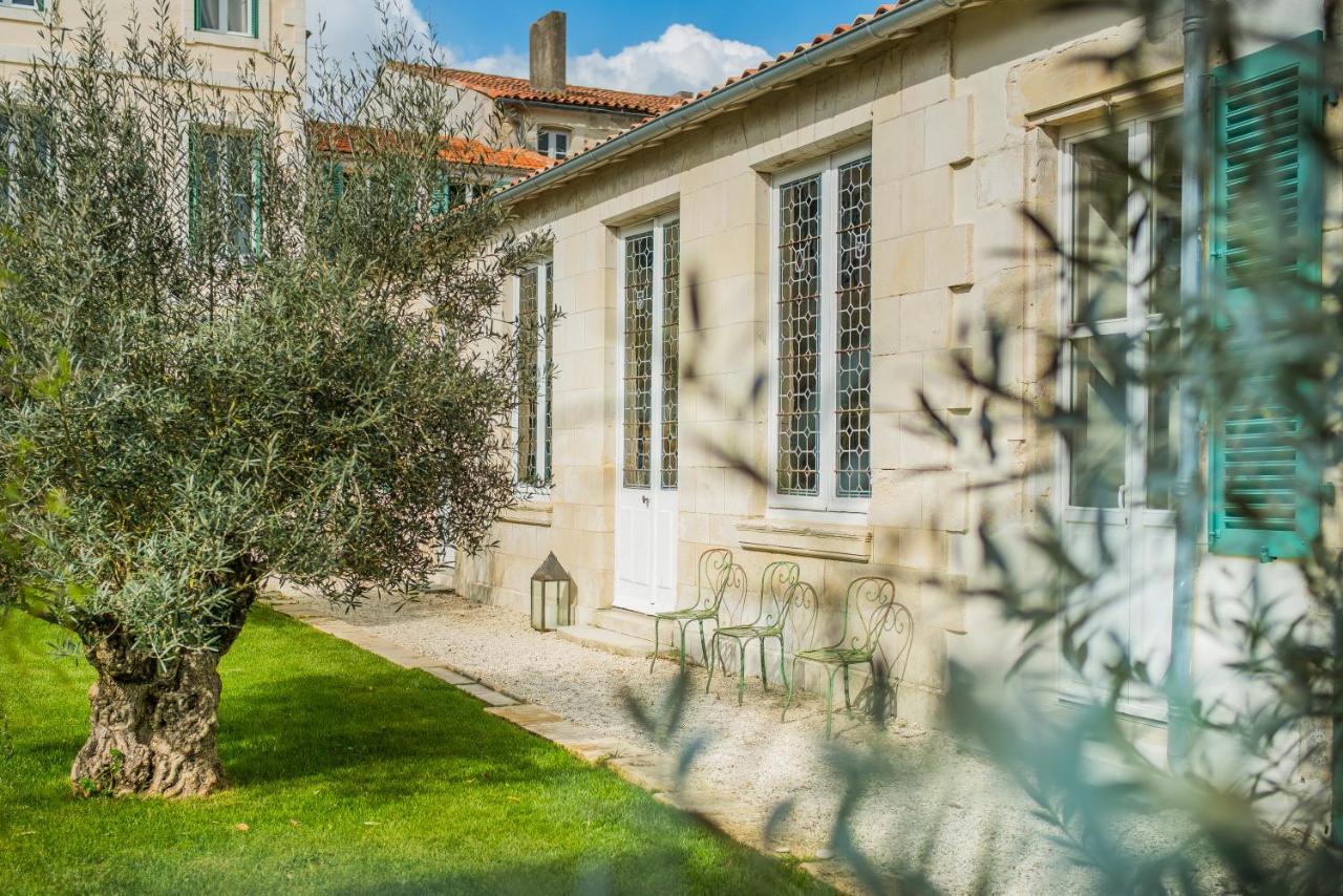 Le Secret Hotel Saint-Martin-de-Re Exterior photo